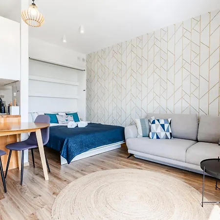 Ukiel Park 16 Przy Plazy Miejskiej - Klimatyzacja,free Parking,fv Apartmán *